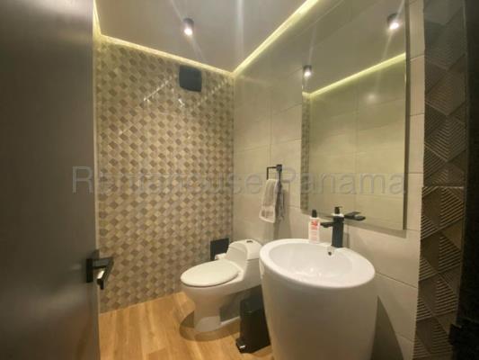 Clayton Park II, Panama