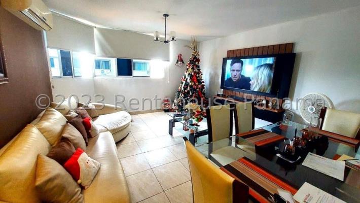 Plaza Santa Elena, Parque Lefevre