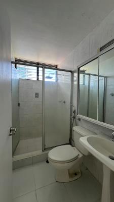 Avenida Balboa, Bella Vista