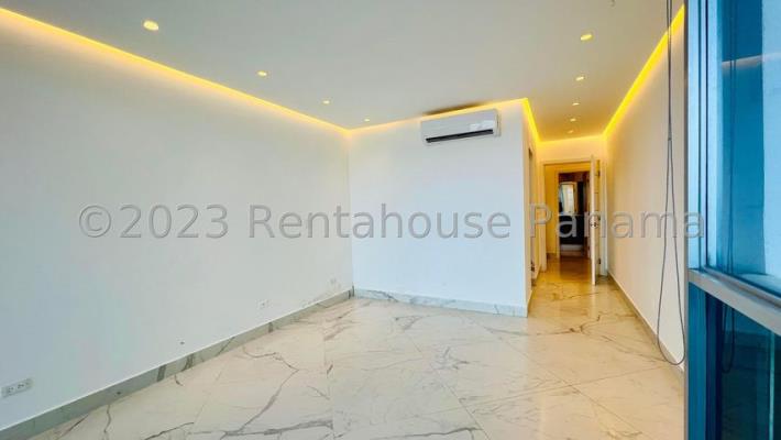 Oasis on the Bay, Área Metropolitana