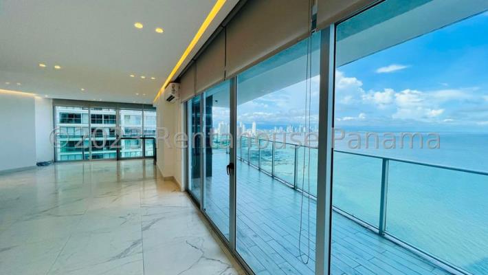 Oasis on the Bay, Área Metropolitana