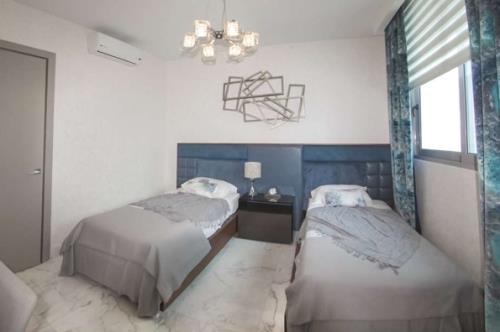 PH Regalia, Costa del Este