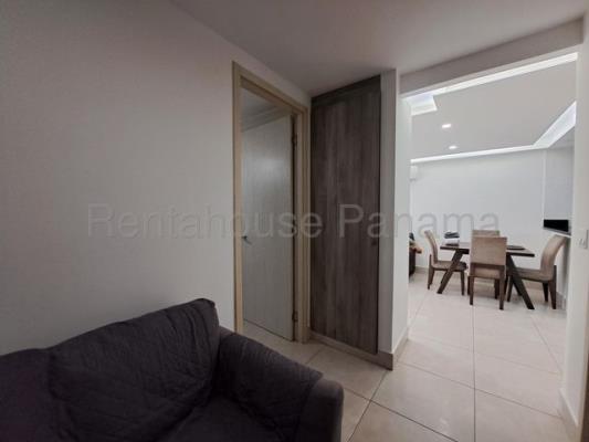 Sky Point Towers, Área Metropolitana