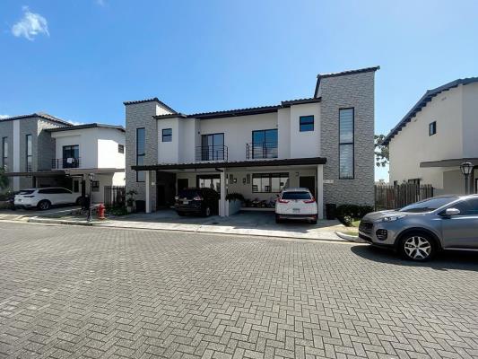 Costa Linda, Panamá