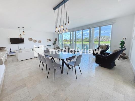 Ocean Lake Golf Villas, Antón