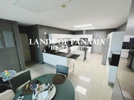 Zeus, Área Metropolitana