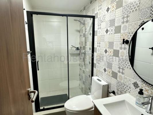 WorldWide Plaza, casa