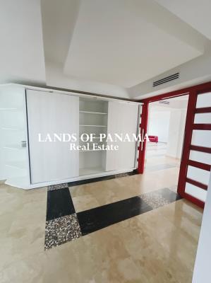 Pearl at the Sea, Área Metropolitana