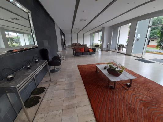 Window Tower, apartamento