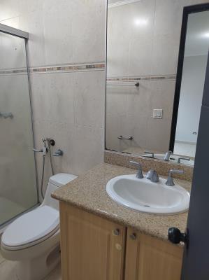 Costa Pacifica, Área Metropolitana