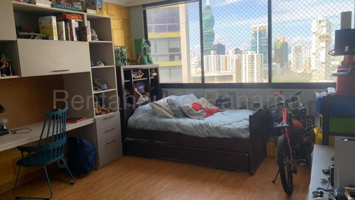 Los Delfines, apartamento