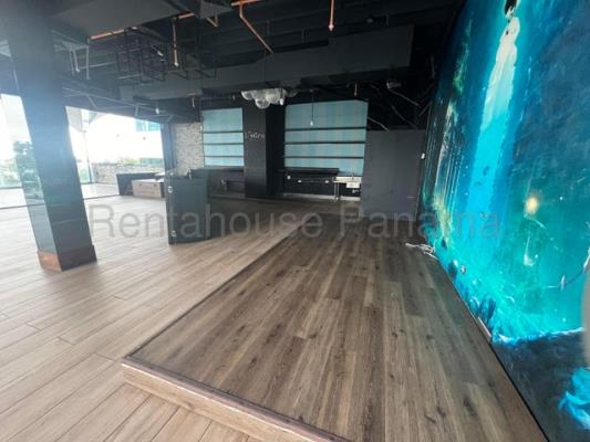 Centro Comercial Balboa Boutiques, Avenida Balboa