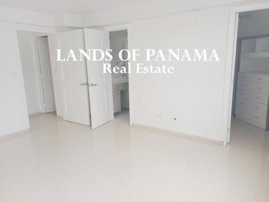 Marfil , apartamento