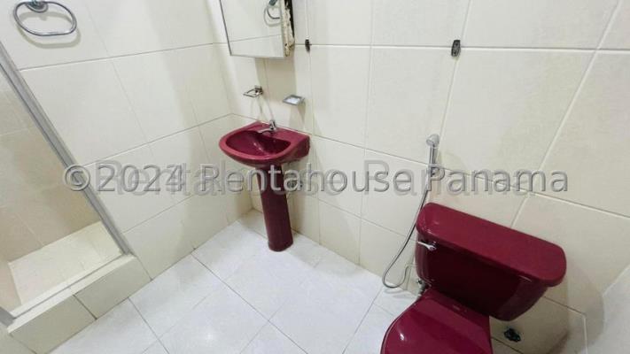 , Casa en alquiler en Parque Lefevre | P4452791