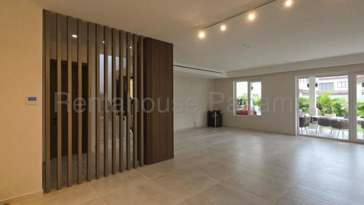 PH The Woods, Casa en alquiler en Juan Diaz | PH The Woods -  P4453491
