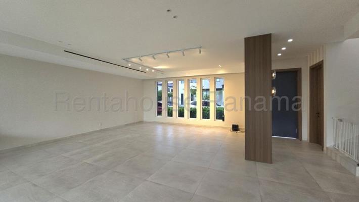 PH The Woods, Casa en alquiler en Juan Diaz | PH The Woods -  P4453491