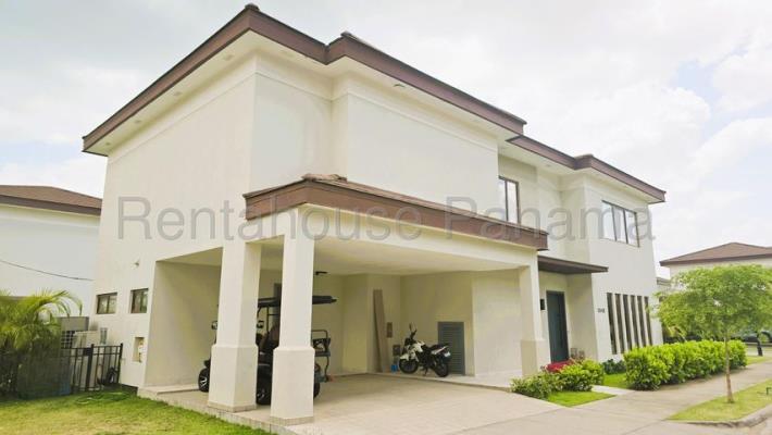 PH The Woods, Juan Diaz