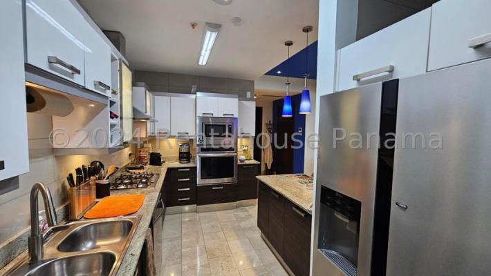 Grand Tower, apartamento