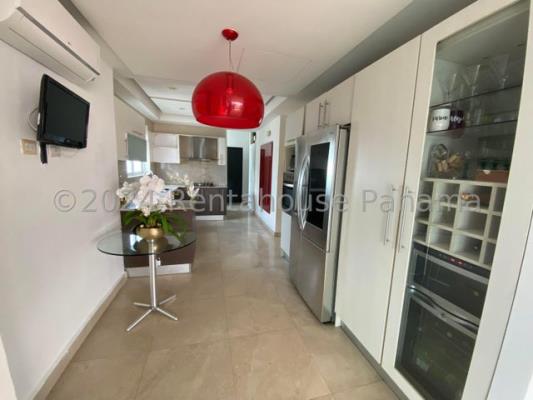 The View, apartamento