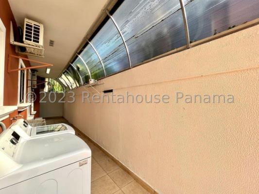 El Doral Costa , casa