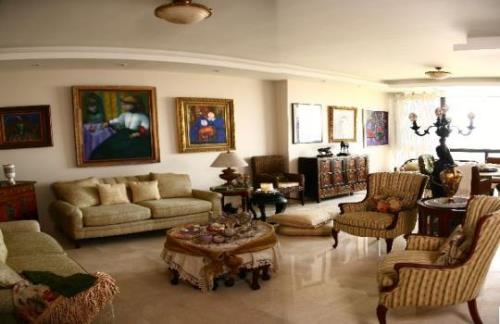 Panama Bay Tower, Metropolitan Area