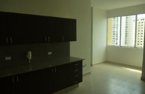 St Giorgio, Pueblo Nuevo