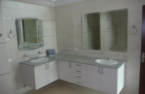 St Giorgio, Área Metropolitana