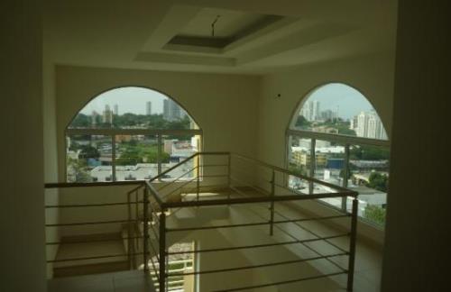 St Giorgio, Área Metropolitana