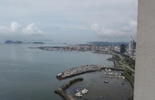 Yoo Panama, Avenida Balboa