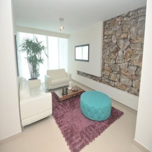 Costa del Este Country club , Área Metropolitana