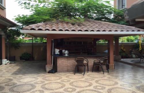 Costa sur club, Juan Diaz