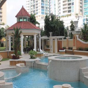 Mystic Point, Área Metropolitana