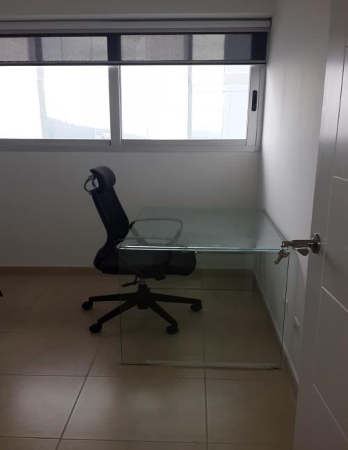 Waters on the bay, Avenida Balboa