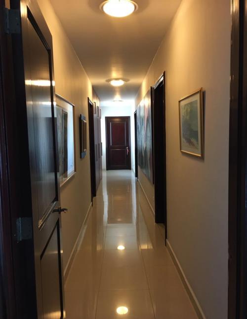 Zeus, Costa del Este