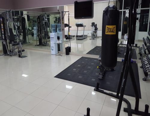 Zeus, Área Metropolitana