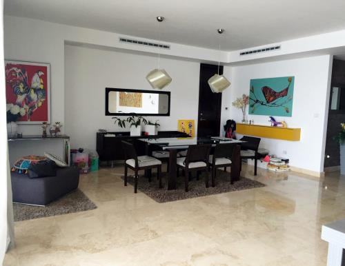 Pearl at the Sea, Costa del Este