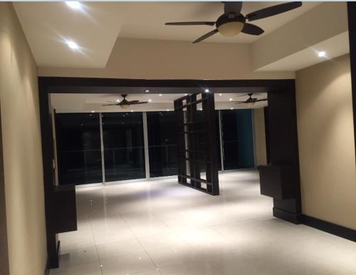 Bayside Condominium, Metropolitan Area