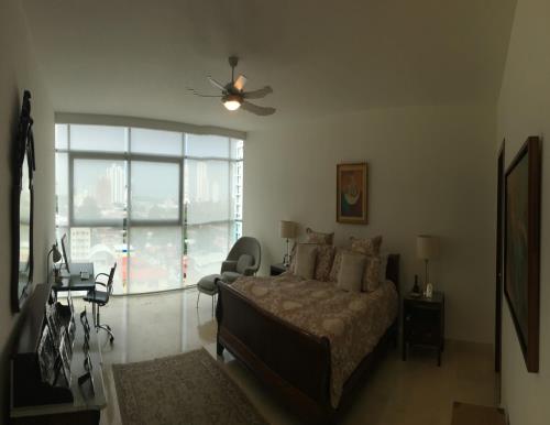 Arboleda, Área Metropolitana