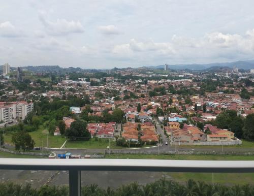 Top Towers, apartment