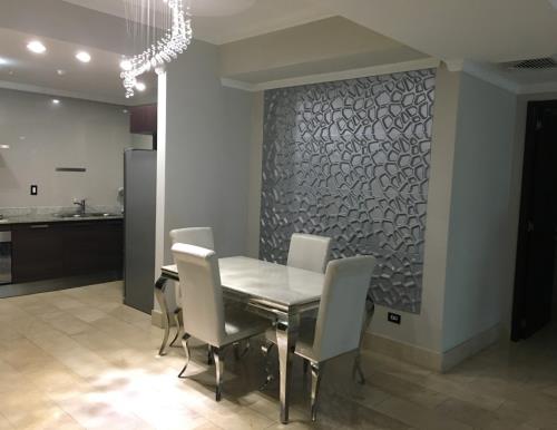 Grand Tower, Punta Pacifica