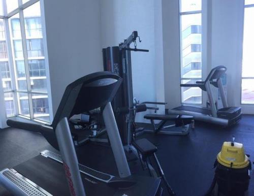 Waterfalls, Área Metropolitana