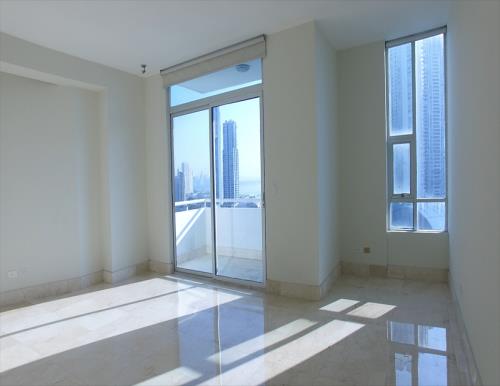 Torre del Parque, Área Metropolitana