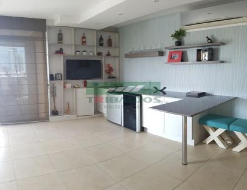 Fairmont plaza , Área Metropolitana